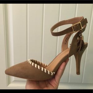 Brown suede heels NEVER WORN/BRAND NEW
